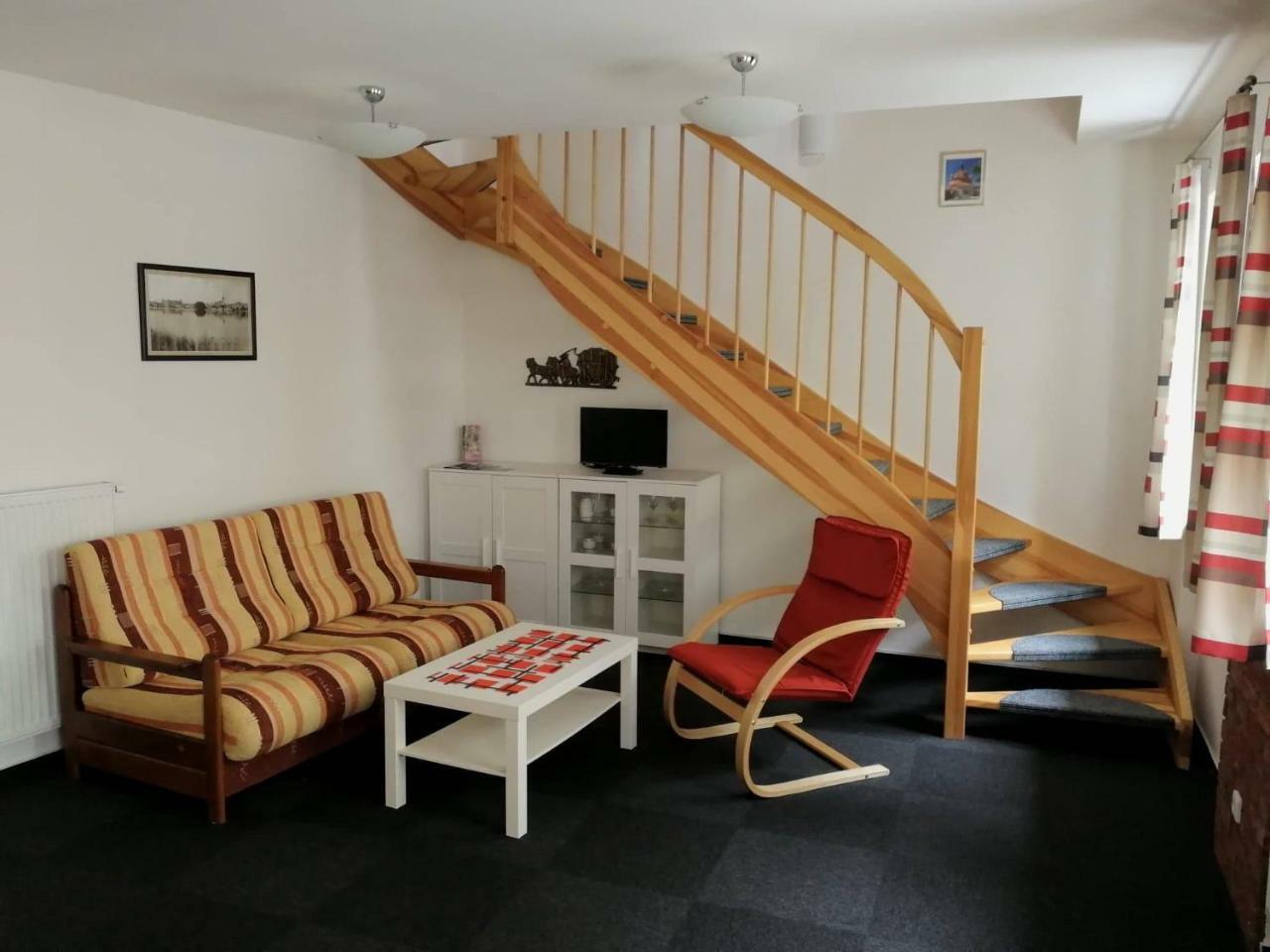 Apartman U Hippolyta Jindrichuv Hradec Εξωτερικό φωτογραφία